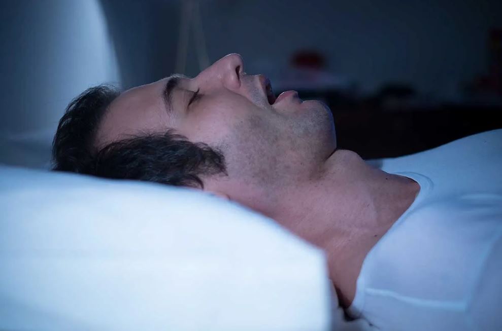 The Connection Between Sleep Apnea and Body Hormones